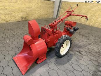 Bungartz tool carrier with snow thrower