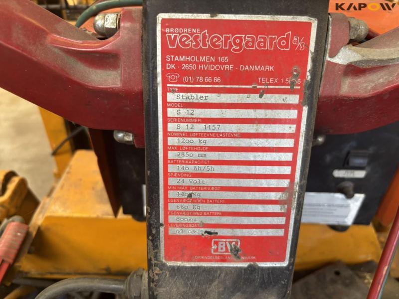 BV S12 Electric pallet stacker 14