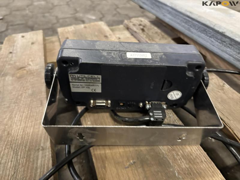 Carl Liden 400 pallet scale 21