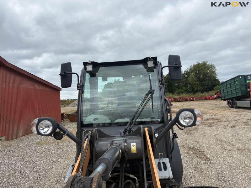 Case 121F wheel loader 33