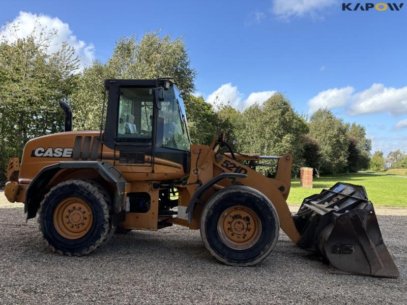 Case 521D wheel loader 4