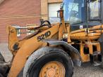 Case 521D wheel loader 10