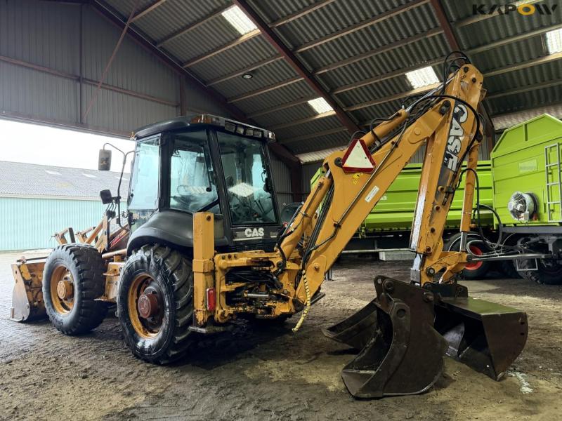 Case 695 backhoe loader 6