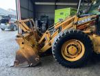 Case 695 backhoe loader 8