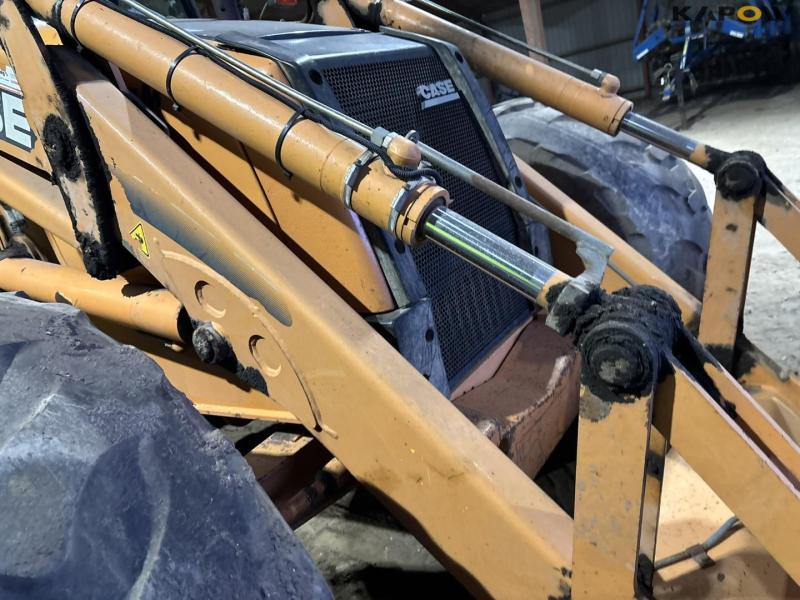 Case 695SM backhoe loader 20