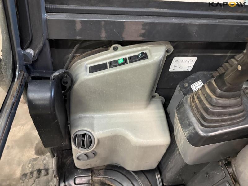 Case CX18C mini excavator 35