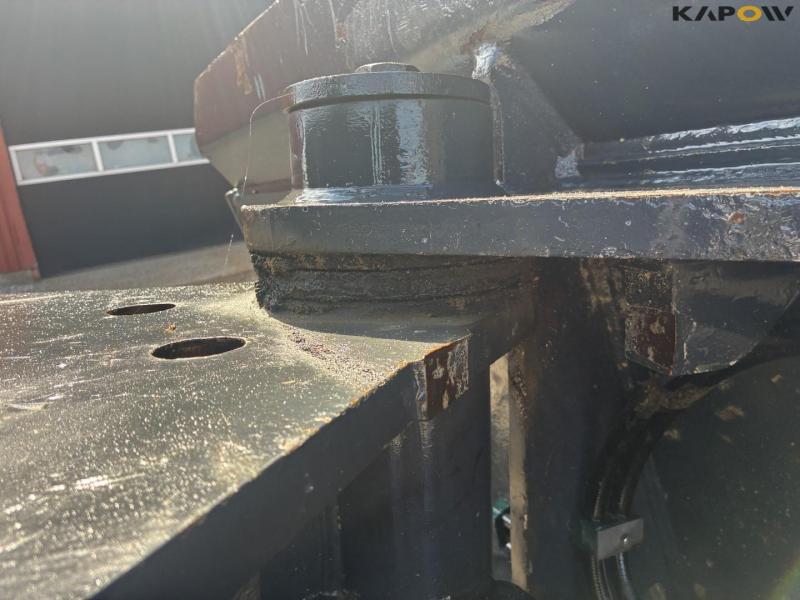Case CX350D excavator 36