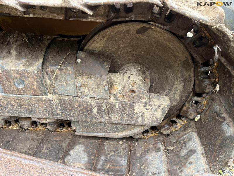 Case/New Holland D180 dozer with 3 tooth ripper 21