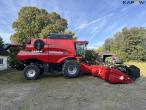 Case IH 9120 combine harvester with 35-foot vario header 4