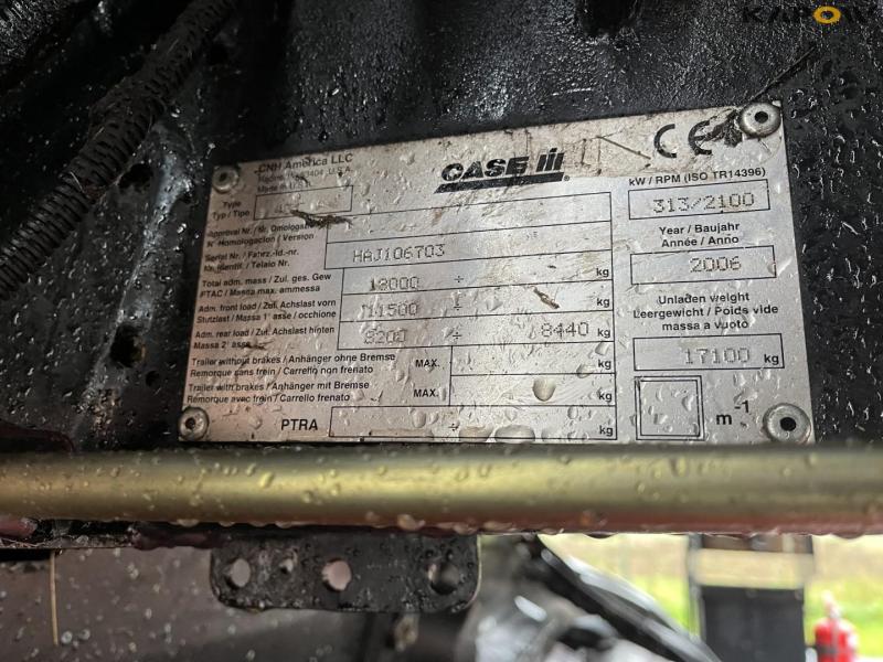 Case IH AFX8010 combine with 35-foot D60-S Macdon header 28