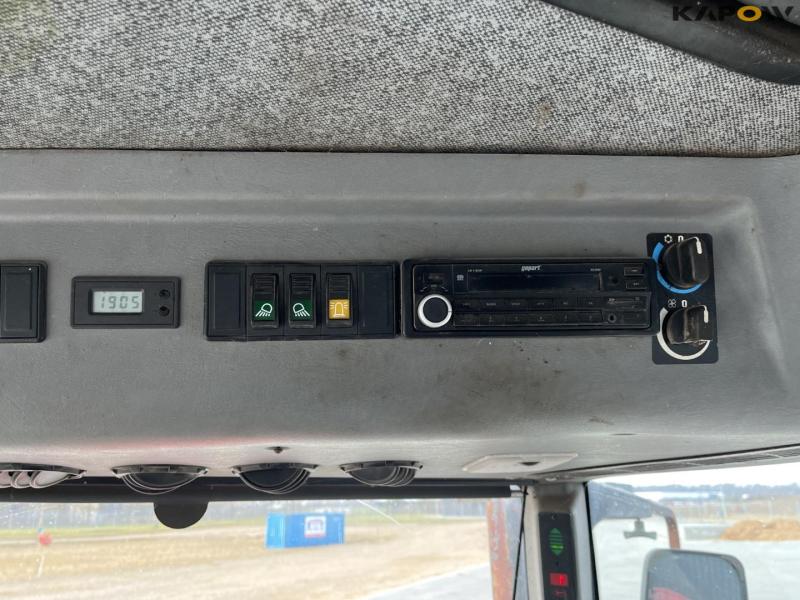 Case IH CS120 tractor 41