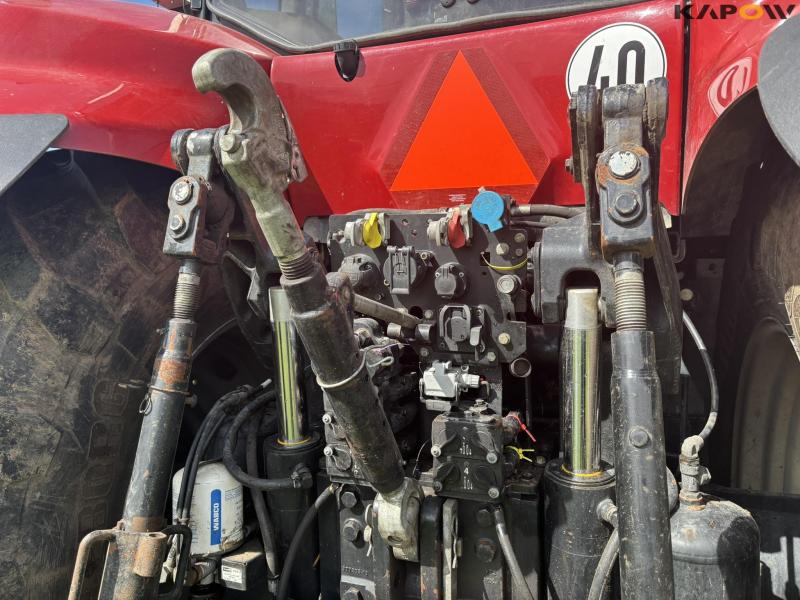 Case Magnum 340 CVX tractor 34
