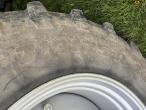 Case Magnum 340 CVX tractor 25