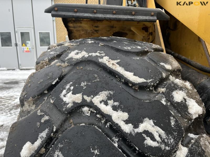 Cat 966K Wheel Loader 25