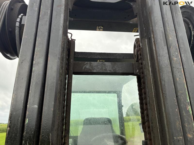 CAT DP30N forklift 15