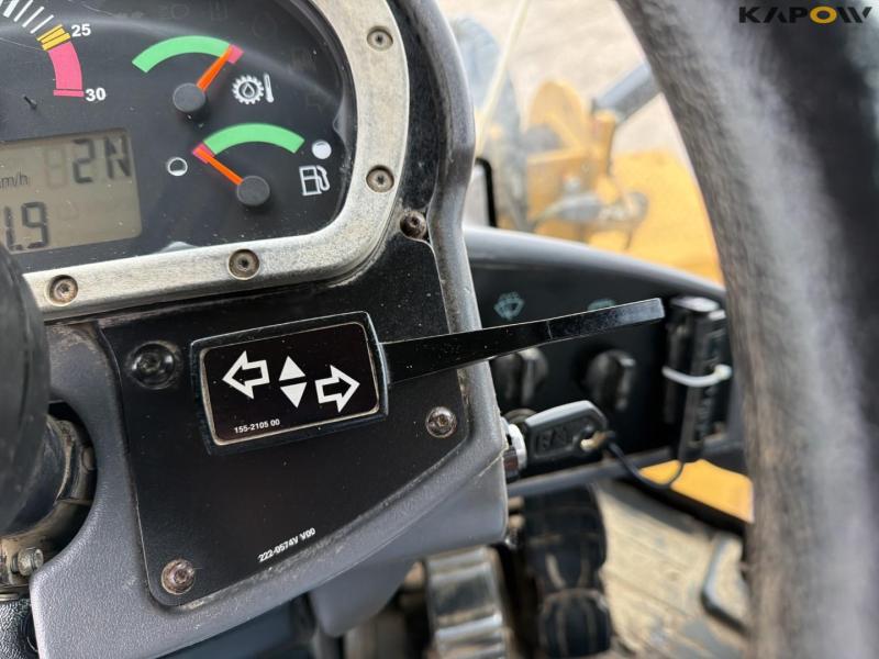 Caterpillar 938H Wheel Loader 43