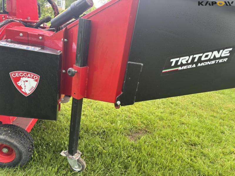 Ceccato Trimmonc Mega Monster chipper PTO towed 36