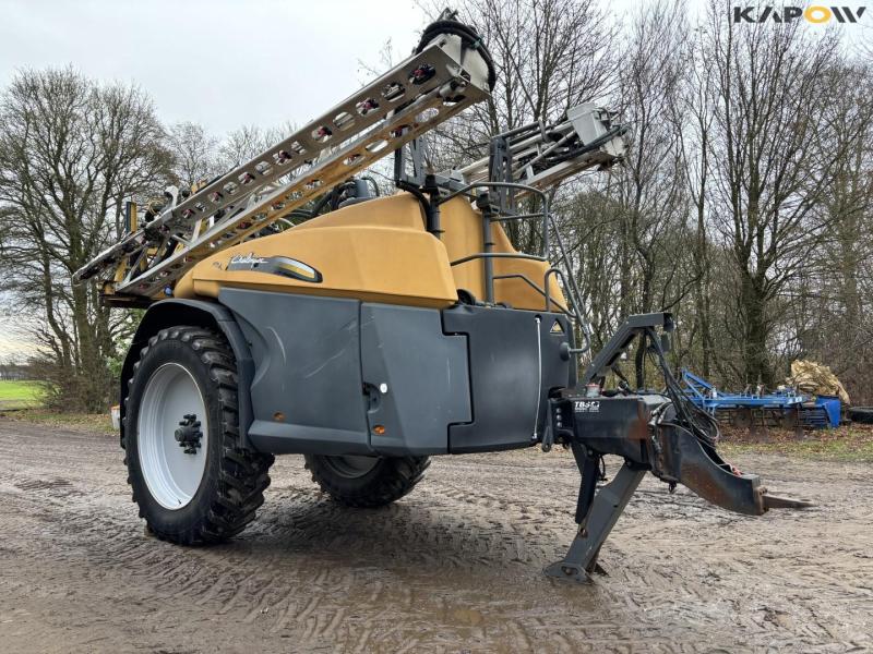 Challenger Rogator sprayer 3