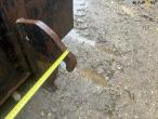 Chief bucket 12