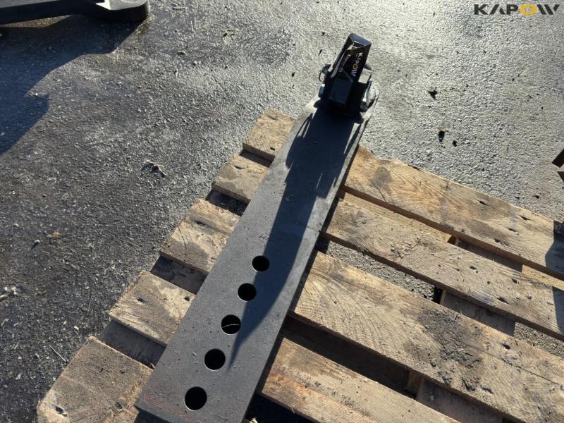 Claas 870 ball hitch 3