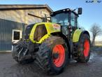 Claas Axion 840 tractor 1