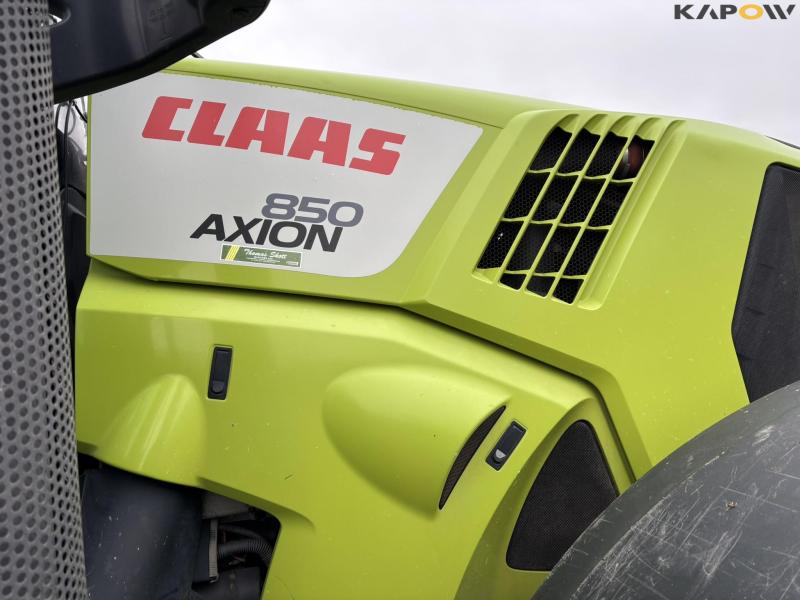 Claas Axion 850 CMATIC 4 WD tractor 24