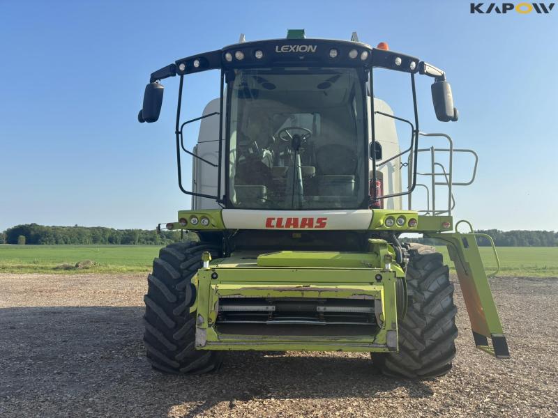Claas Lexion 650 4WD 30 feet 2