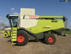 Claas Lexion 650 4WD 30 feet 8