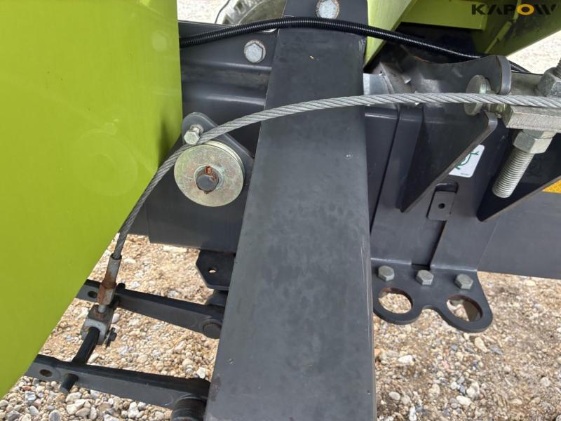 Claas lexion 780 TT combine harvester 120