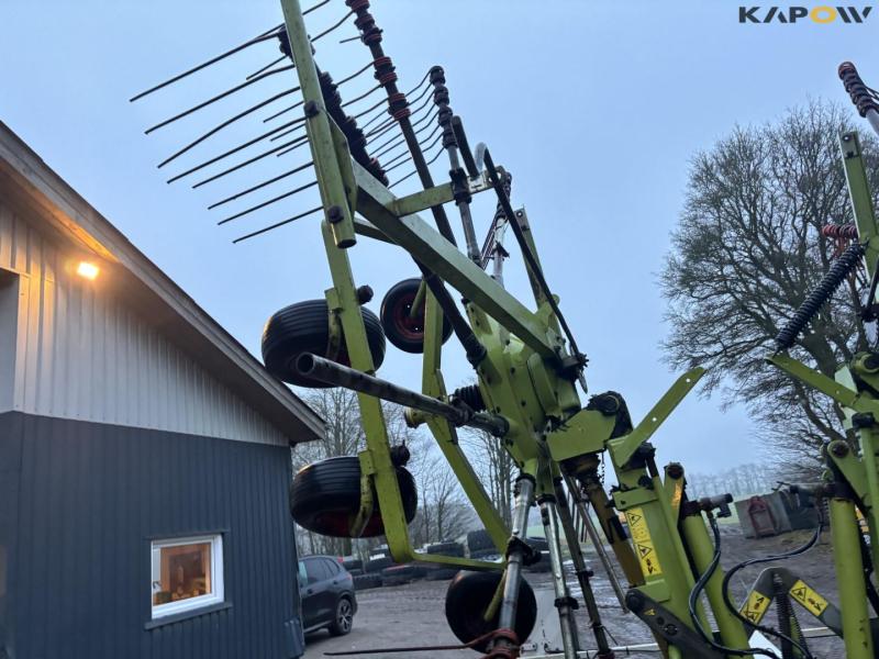 Claas liner 3000 rake 33