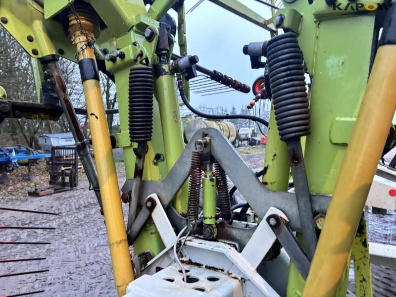 Claas liner 3000 rake 38
