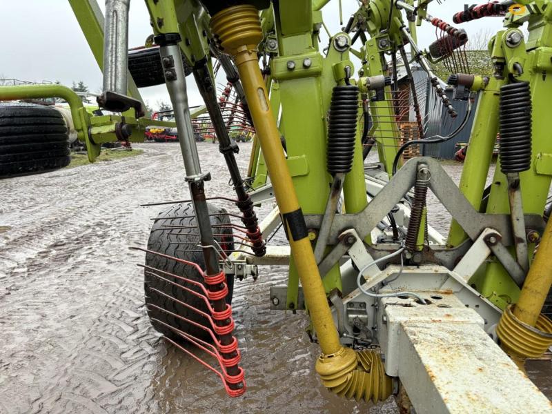 Claas liner 3000 rake 27