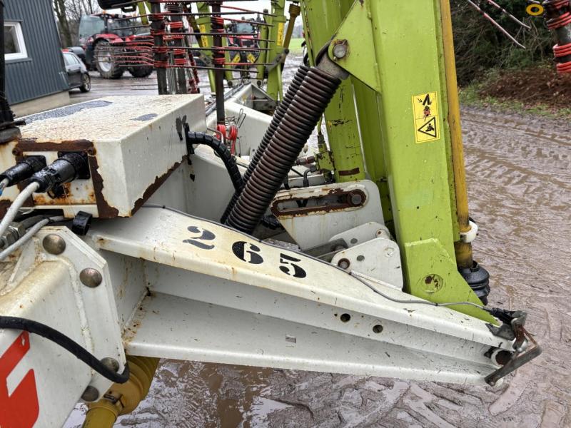 Claas liner 3000 rake 45