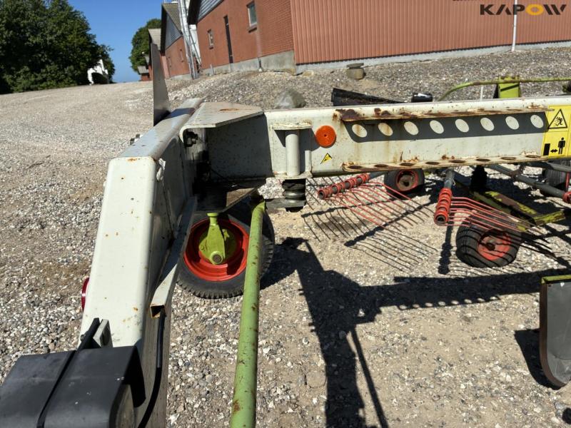 Claas liner 880 profile rake 22