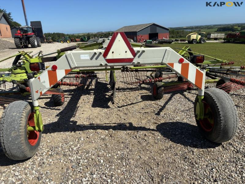 Claas liner 880 profile rake 23