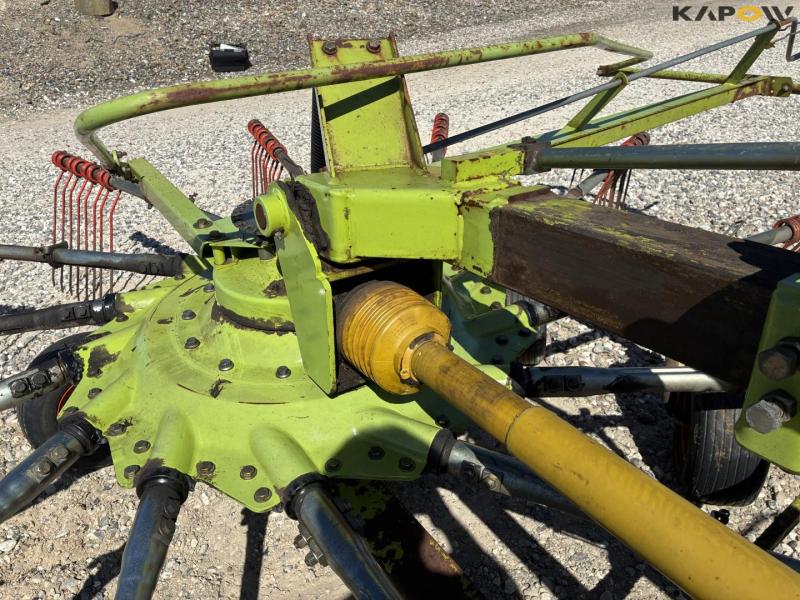 Claas liner 880 profile rake 26