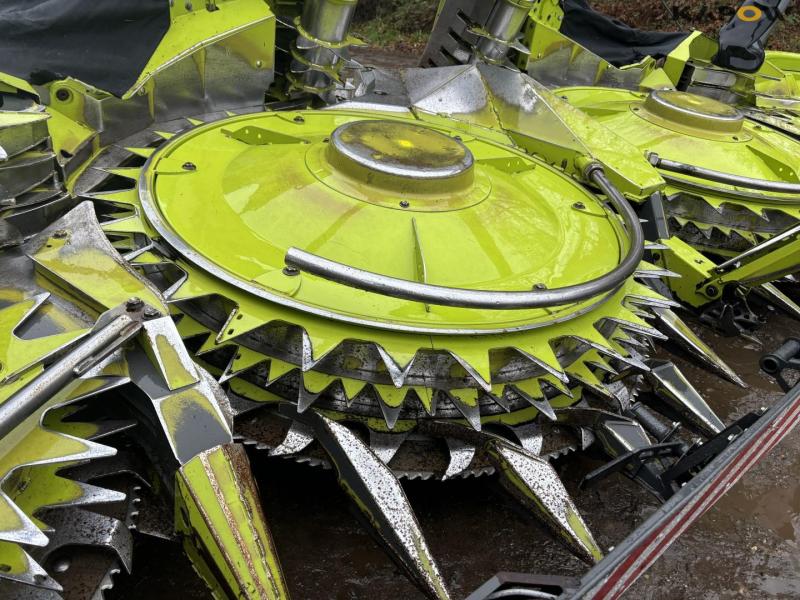 Claas Orbis 750 10 rows corn header 17