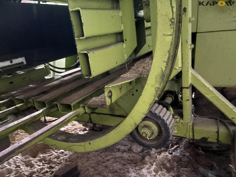 Claas Quadrant 2100 RotoCut baler 34