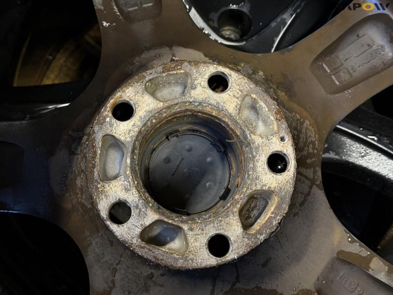 CMS rims with 255/55-R18 109V XL winter tires 13