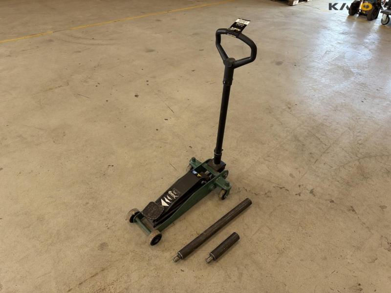 Compac 2T-C G4 jack 1
