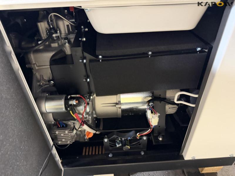 Compal Power VG-R110 diesel generator 18