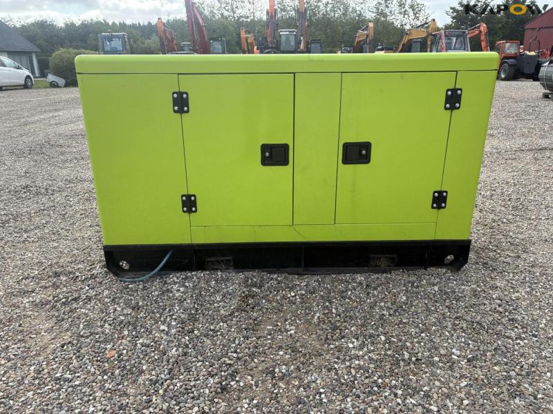 Compal Power VG-R30 diesel generator 6
