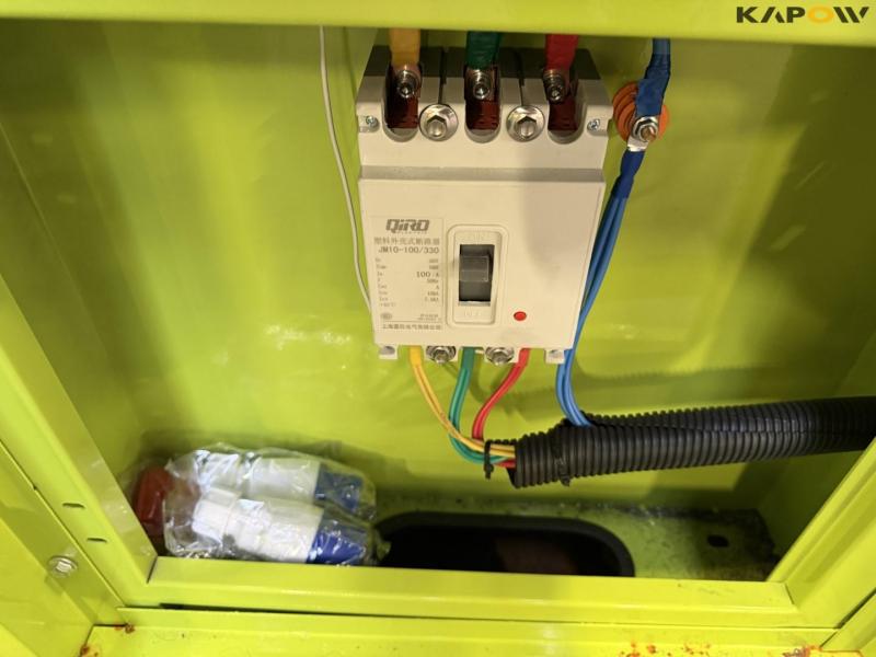 Compal Power VG-R30 generator 13