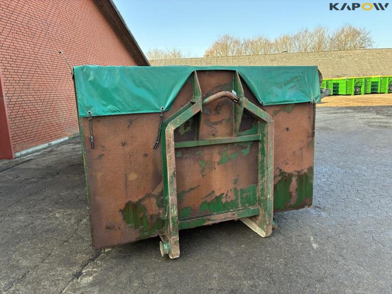 Container box with tarpaulin 2