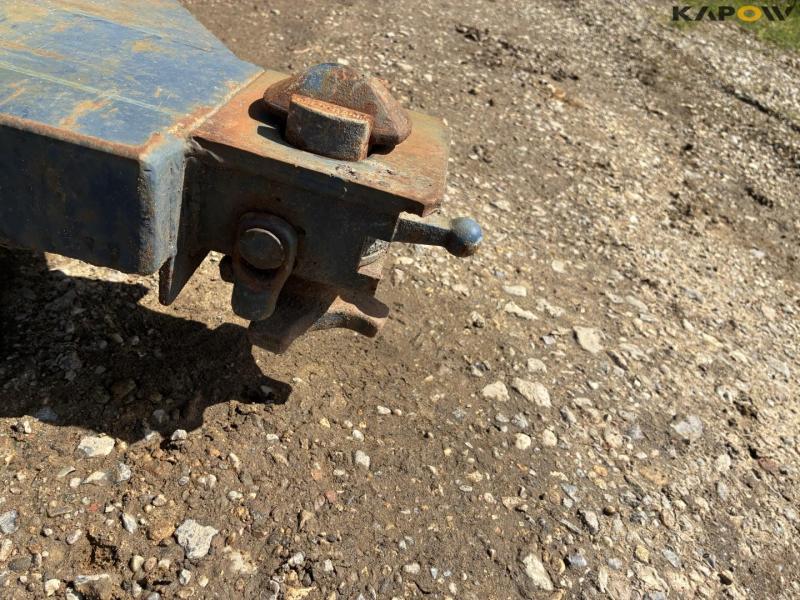 Container flatbed for hook and wire 9