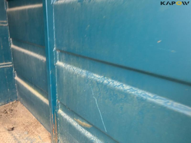 Container with tarpaulin roof and sides 20