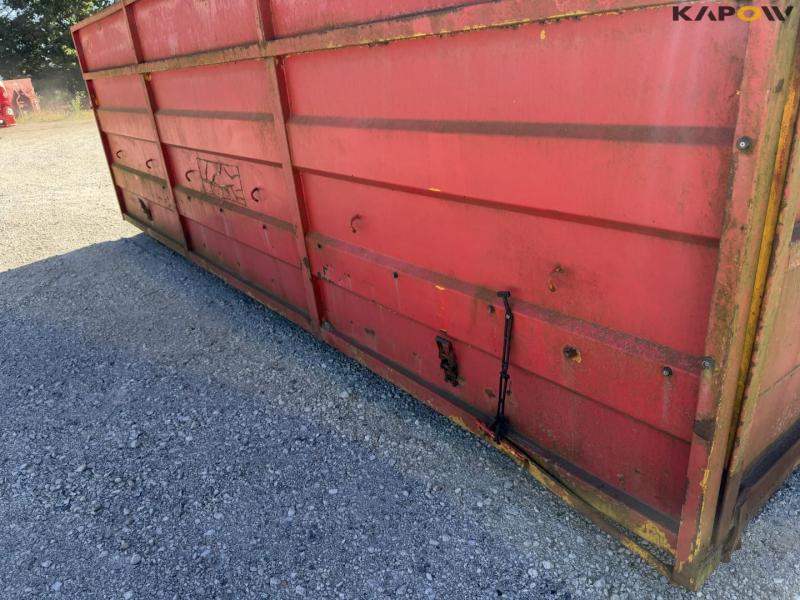 Container 19