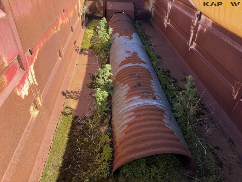 Container 7