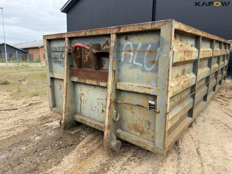 Container 9