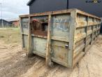 Container 9